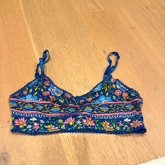 Spell Other - Spell bra folktown